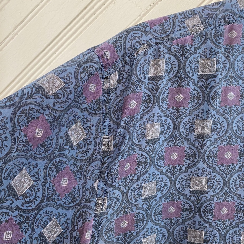 Vintage Lightweight Silk Patterned Button Shirt - image 5